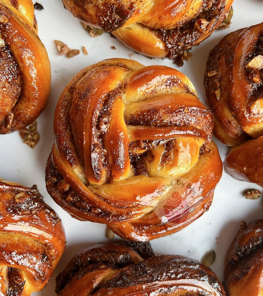 Rollagranola Chocolate Babka Buns Recipe