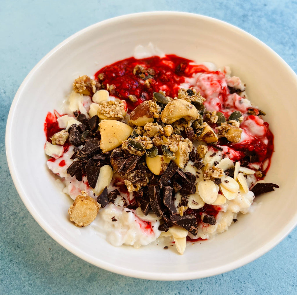 CHOCOLATE &amp; RASPBERRY PORRIDGE
      
      
       &ndash; Rollagranola